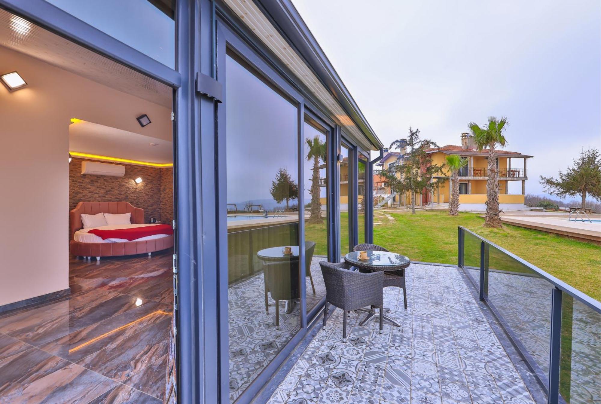 Hotel Teras Garden &